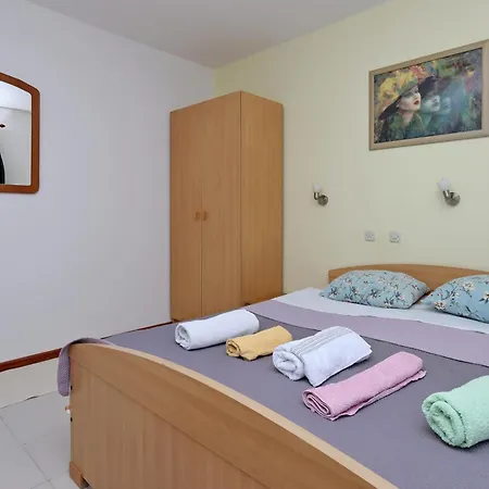 Apartman Barbat 14247c Barbat na Rabu